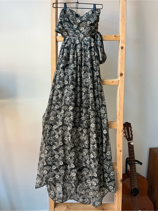Rebecca Taylor Dresses & Skirts - Rebecca Taylor Black and White Floral Off-Shoulder Maxi Dress